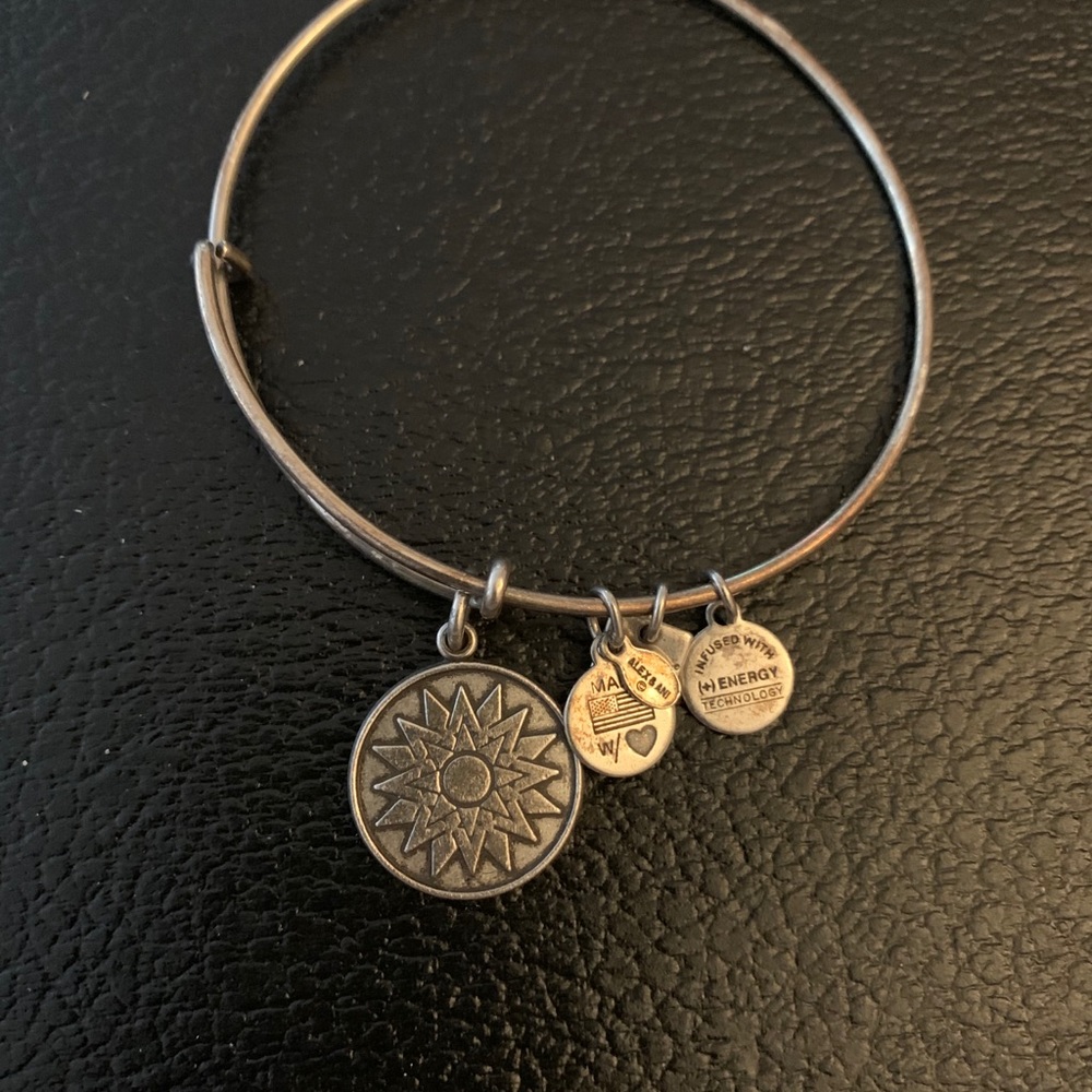 alex and ani bracelet